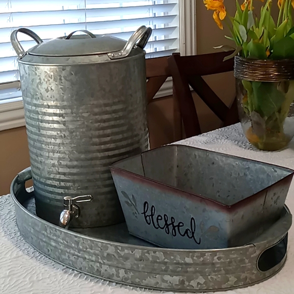 Other - Drink dispenser, tray, bin, metal, tin